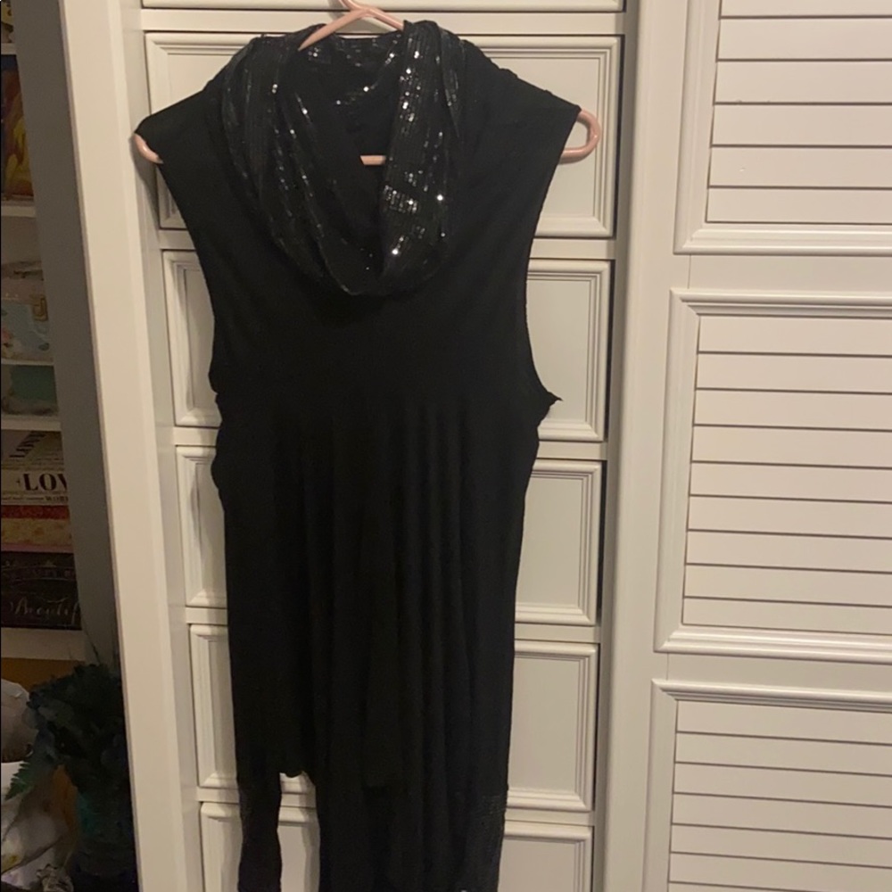 Black collard dress with sequence with sleeves